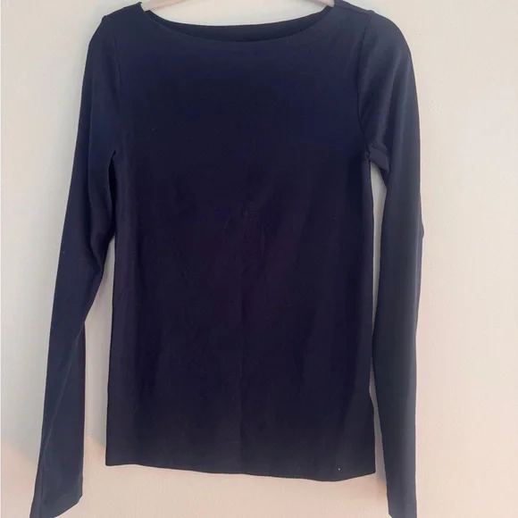 GAP Women's Long Sleeve Tee - Navy MTall - Picture 4 of 4